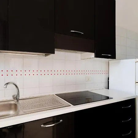 Holiday home Villino Airone *